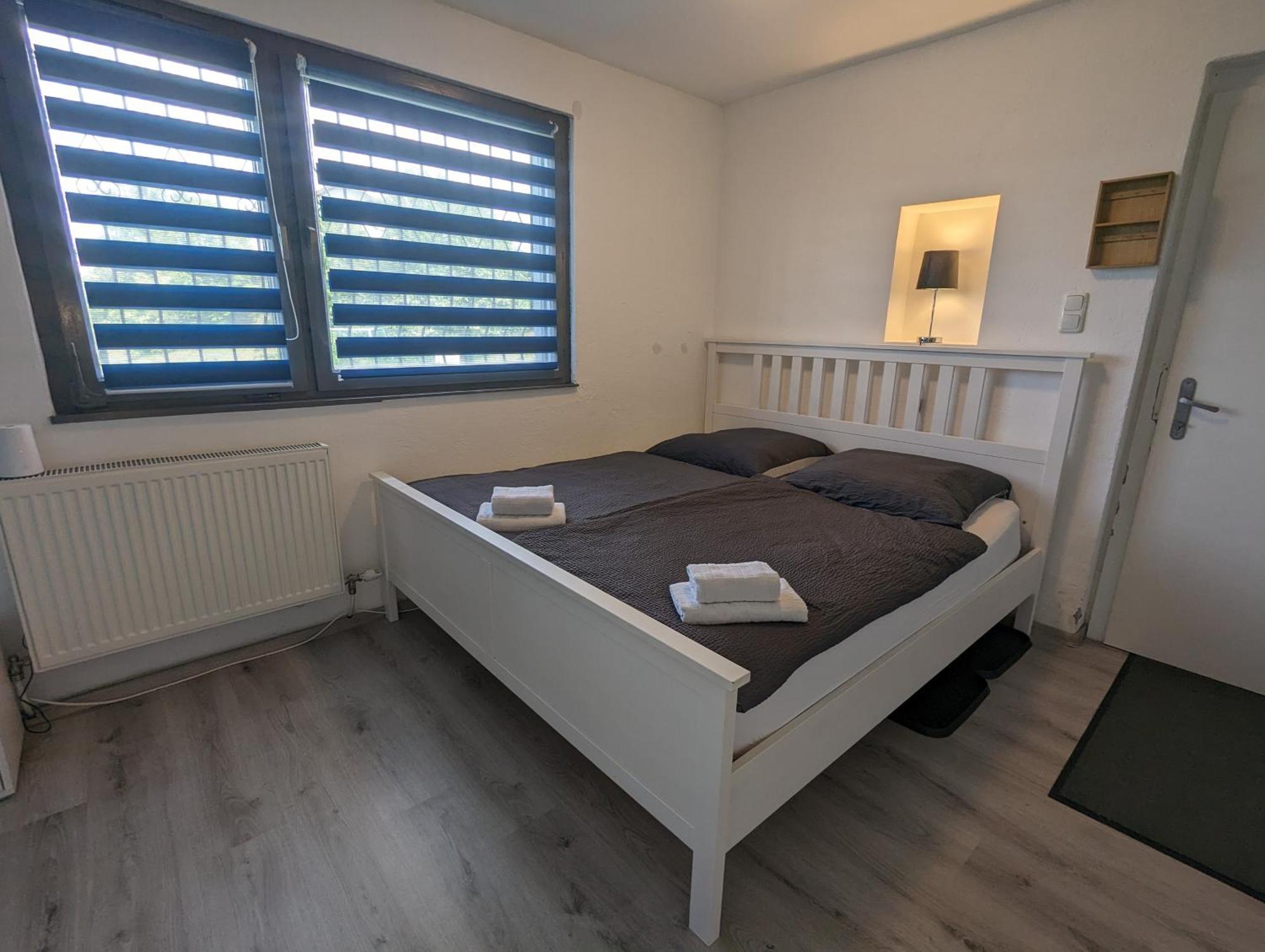 Lovely Studio With Free Parking On Premisis Asten Exteriör bild