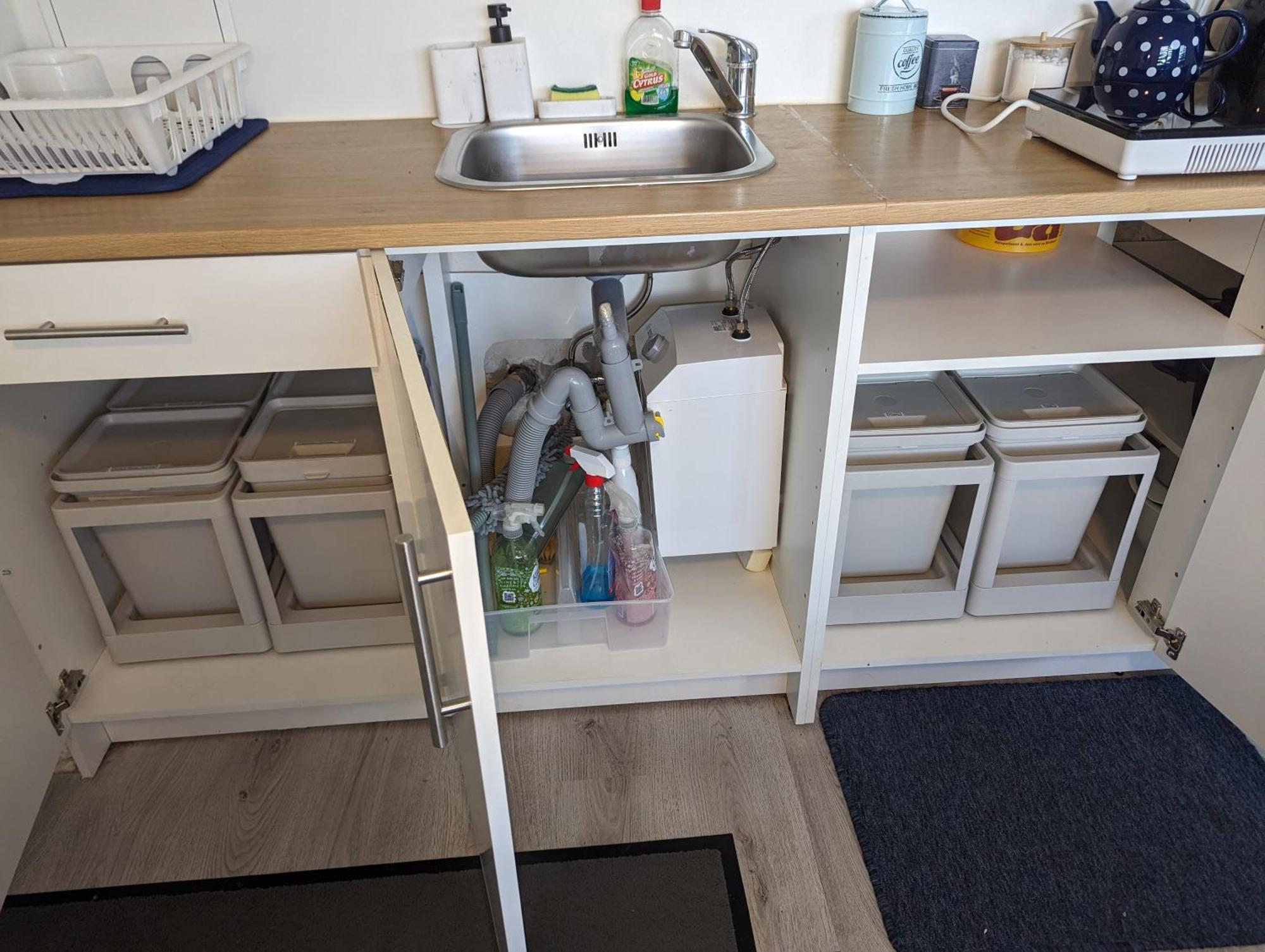 Lovely Studio With Free Parking On Premisis Asten Exteriör bild